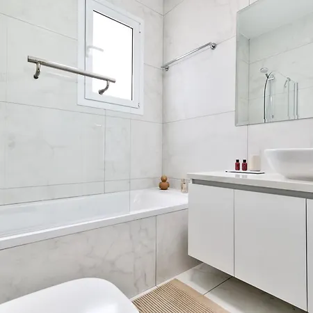 Villa Aphrodite Gardens Modern By Vichy Holidays