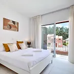 Aphrodite Gardens Modern By Vichy Holidays Villa