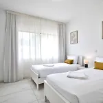 Villa Aphrodite Gardens Modern By Vichy Holidays *