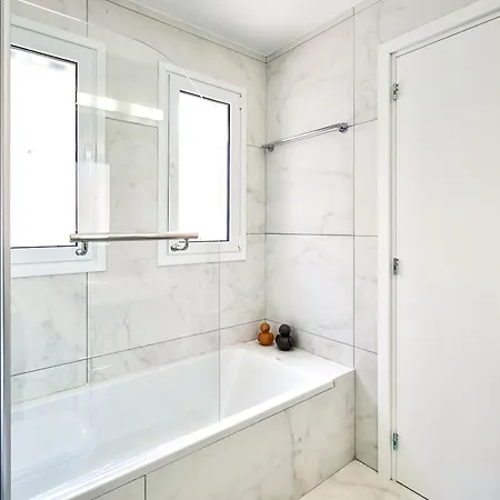 Aphrodite Gardens Modern By Vichy Holidays Вилла *