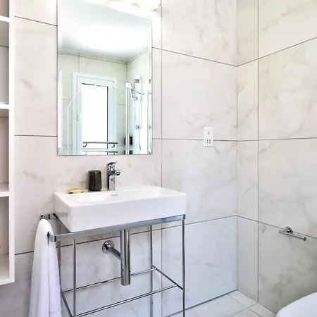 Aphrodite Gardens Modern By Vichy Holidays Villa Paphos