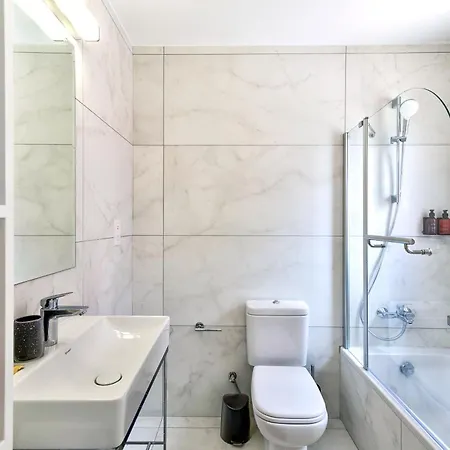 Вилла Aphrodite Gardens Modern By Vichy Holidays Пафос