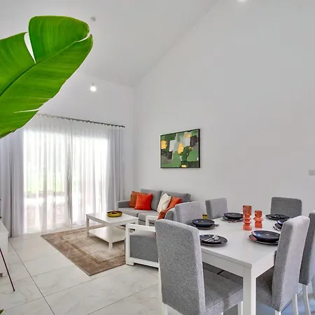 Aphrodite Gardens Modern By Vichy Holidays 빌라
