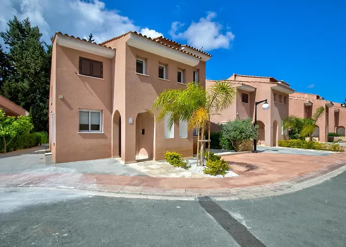 Aphrodite Gardens Modern By Vichy Holidays *