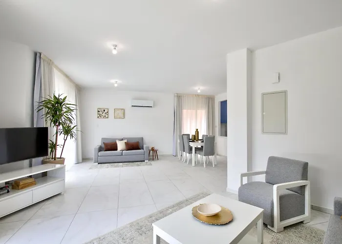 Aphrodite Gardens Modern By Vichy Holidays Villa