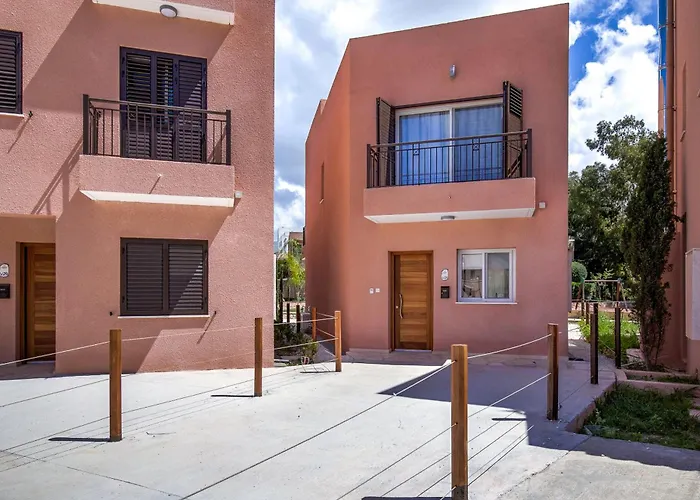 Villa Aphrodite Gardens Modern By Vichy Holidays Paphos