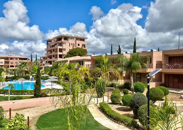 Aphrodite Gardens Modern By Vichy Holidays Villa Paphos