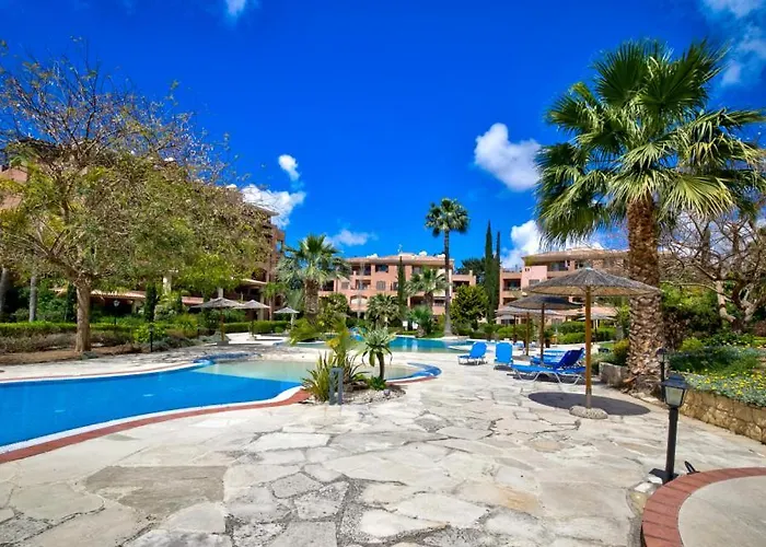 Aphrodite Gardens Modern By Vichy Holidays Villa Paphos