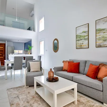 Aphrodite Gardens Modern By Vichy Holidays Pafos