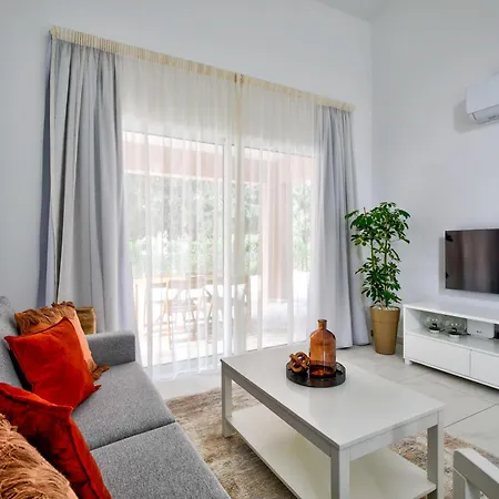 Aphrodite Gardens Modern By Vichy Holidays Villa *