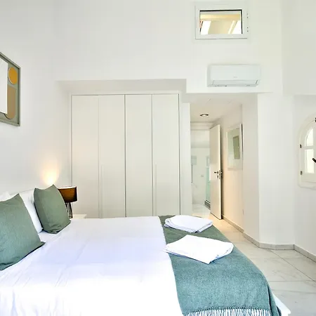 Aphrodite Gardens Modern By Vichy Holidays * Pafos